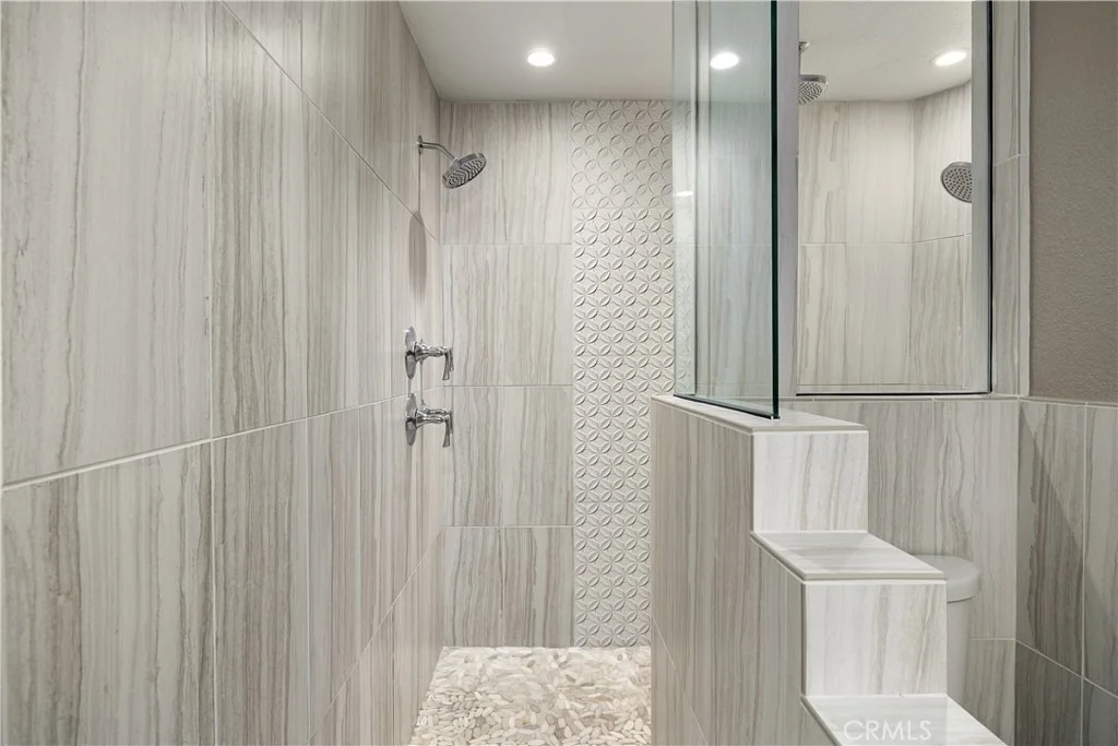 Photo of 1107 Sandhurst Lane