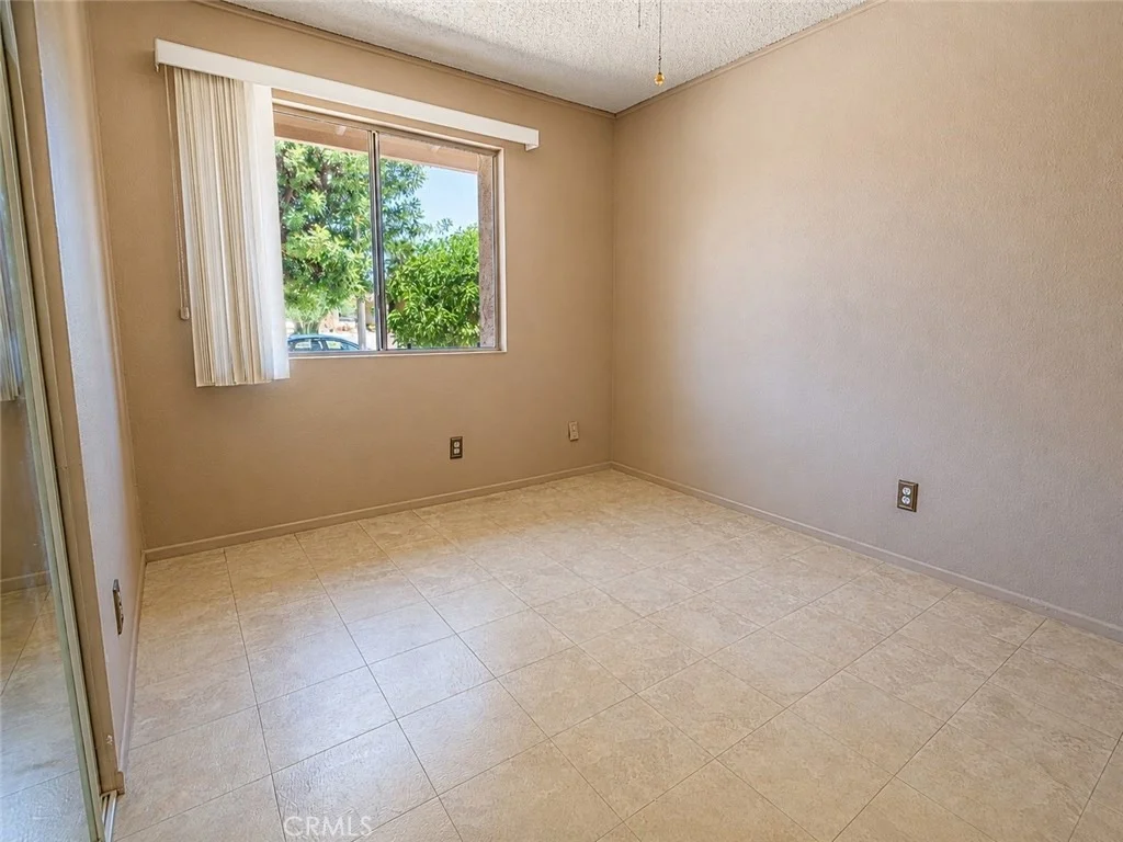 Photo of 1925 Silver Oak Way