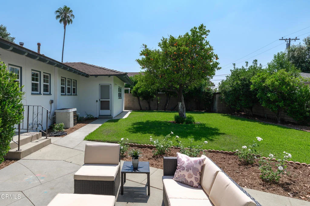Photo of 8438 Beverly Drive
