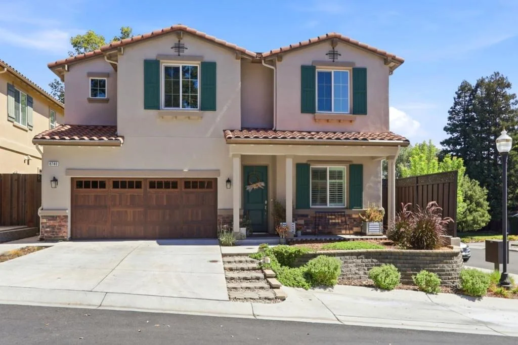 Photo of 8740 Evergreen Court
