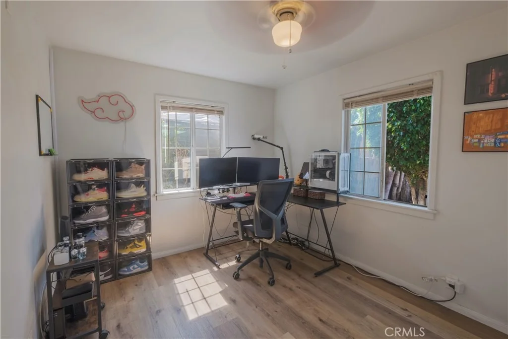 Photo of 609 N Crane Avenue Avenue