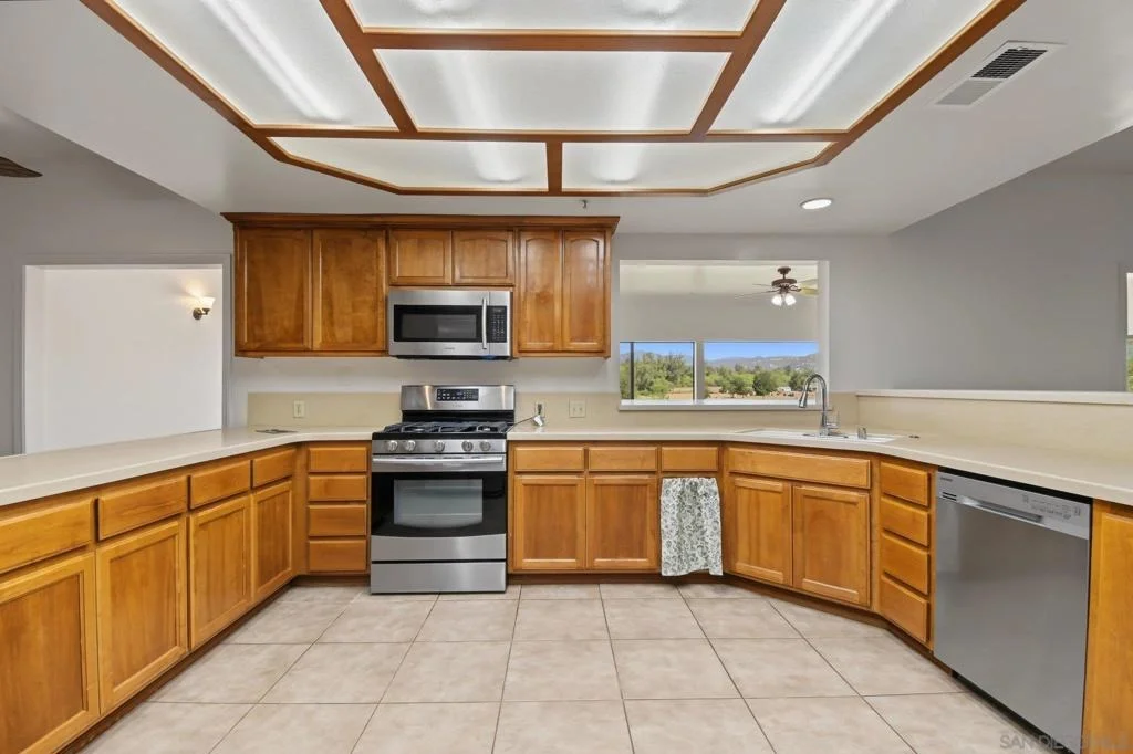 Photo of 333 Thomsen Way