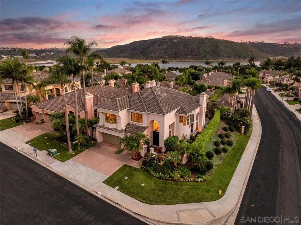 Photo of 1601 Starling Court