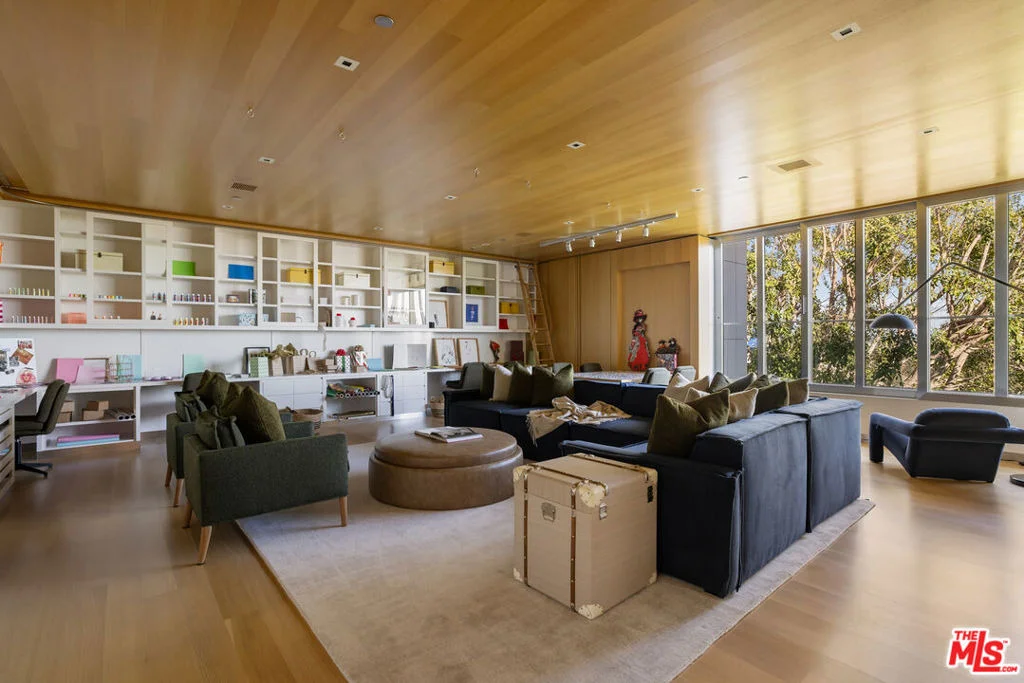 Photo of 1261 Angelo Drive