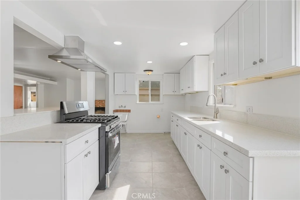 Photo of 1318 W Stockwell Street