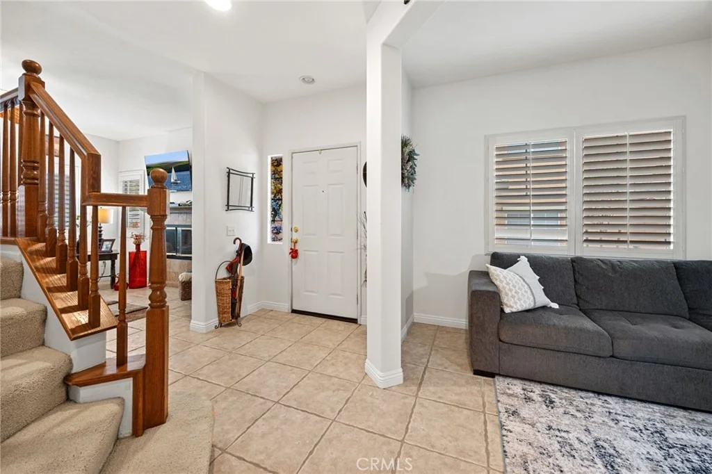 Photo of Unit B at 33433 Emerson Way