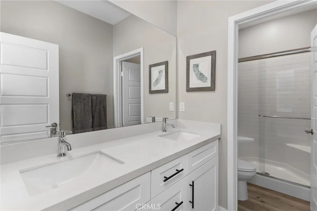 Photo of 1388 Melstone