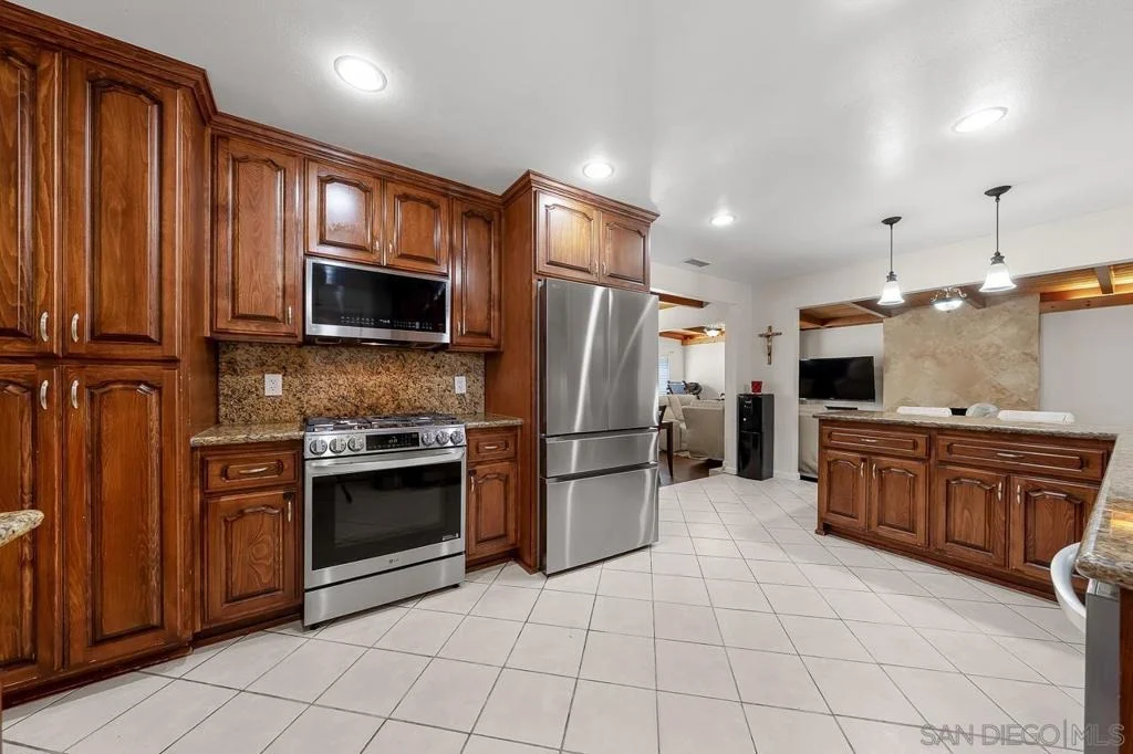Photo of 922 Denise Ln