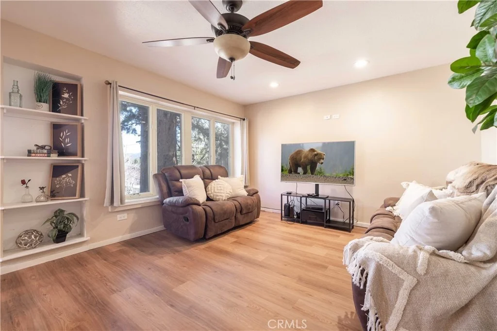 Photo of 40177 Lakeview