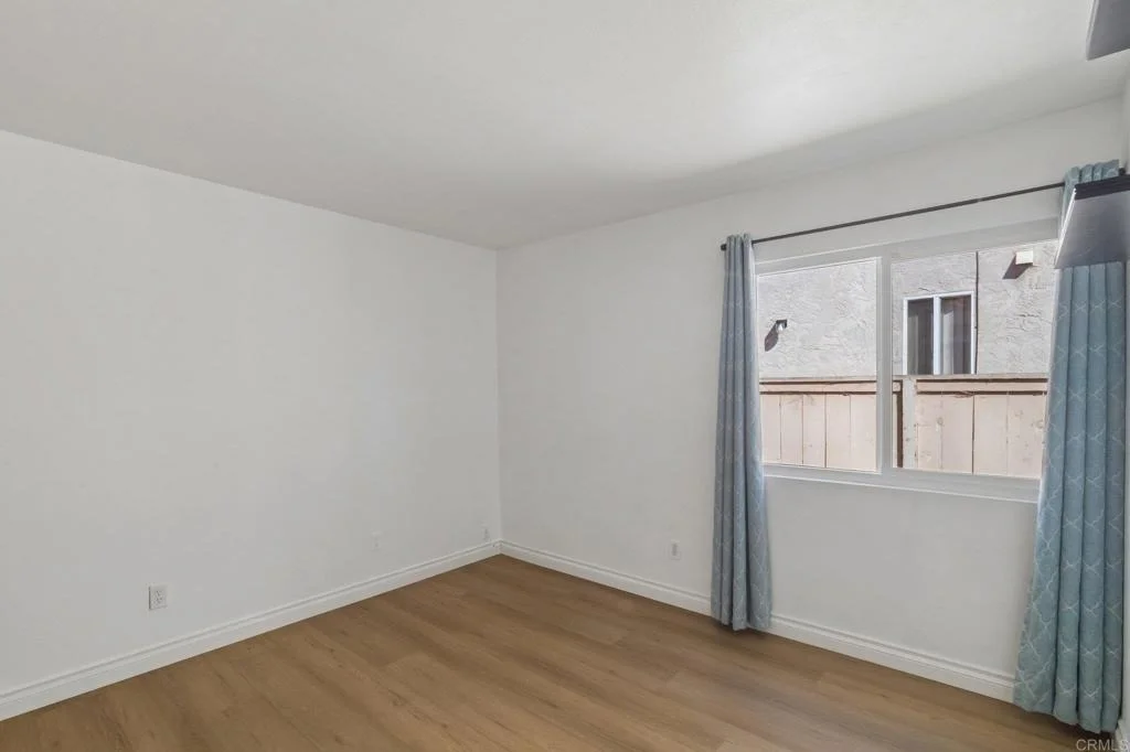 Photo of 2124 Redwood Crst