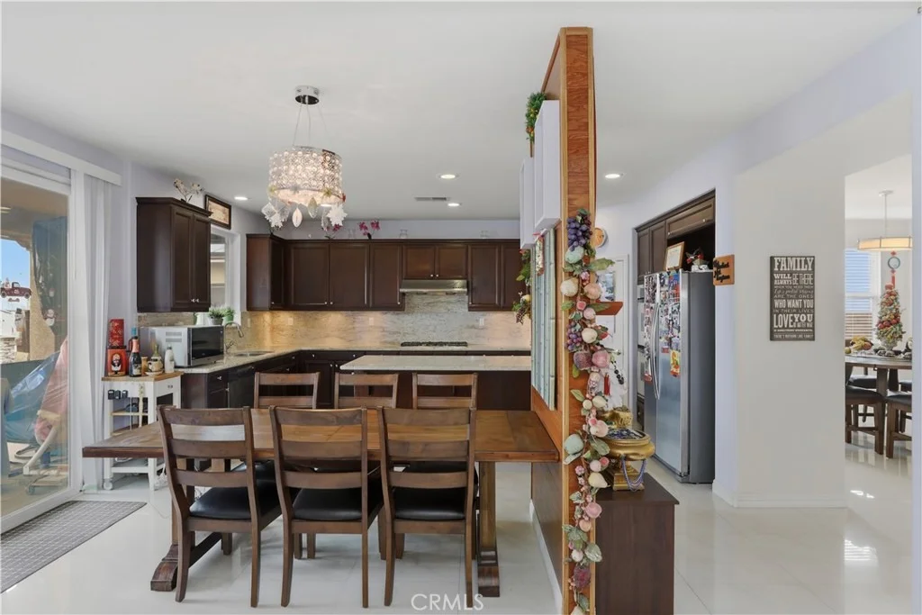 Photo of 15979 Skyridge