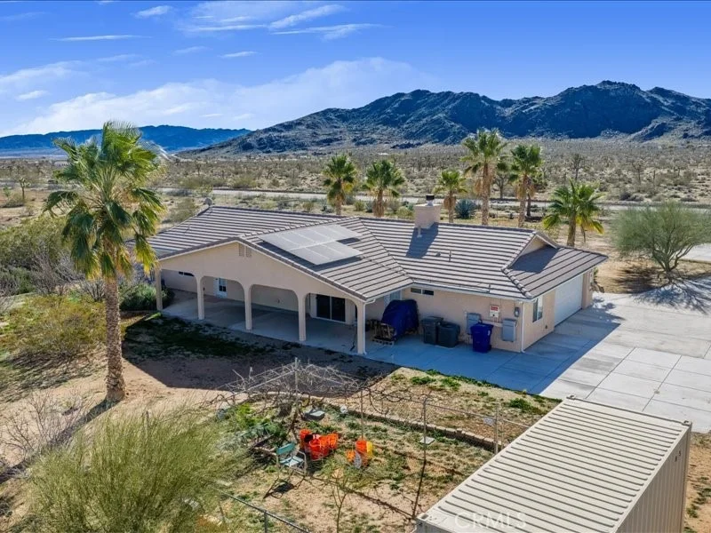 Photo of 60208 Aberdeen Drive