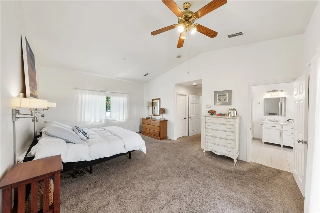 Photo of 2713 E Mission