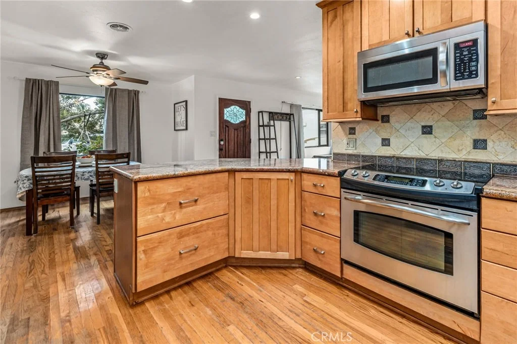 Photo of 7850 Deborah