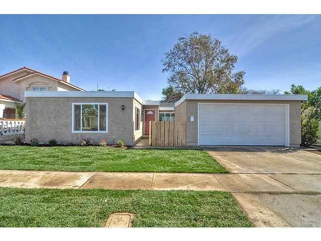 Photo of 3041 Skipper Street