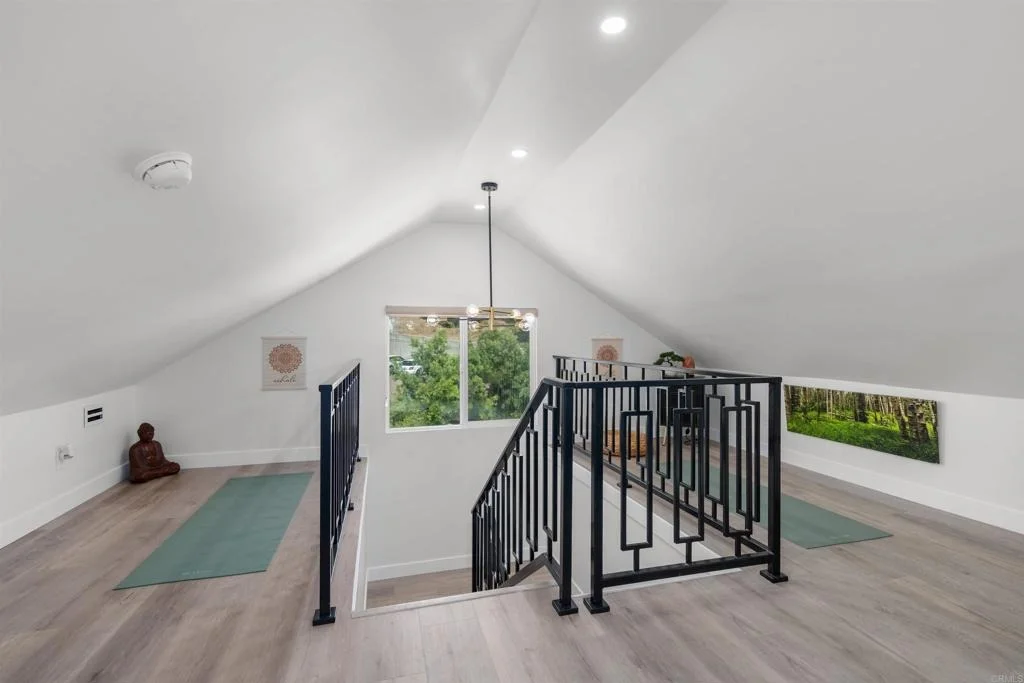 Photo of 5264 Wood Street