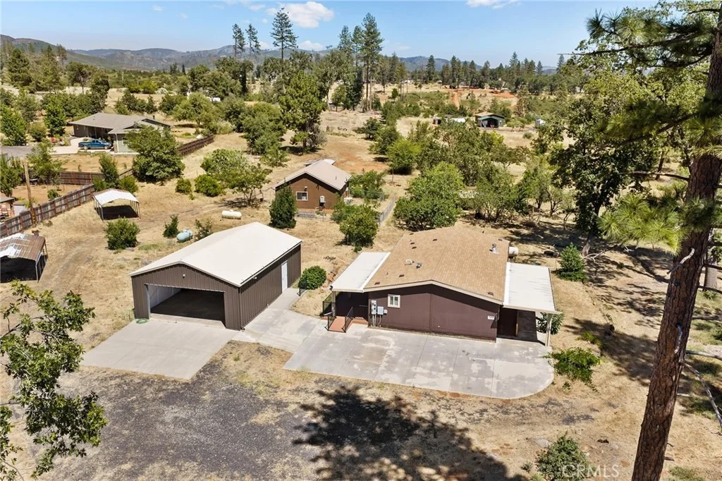 Photo of 5492 Edgewood Lane