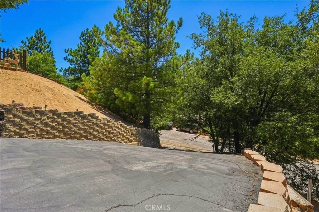 Photo of 463 Delle Drive