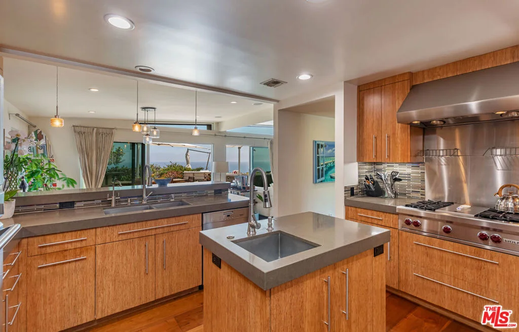 Photo of 6262 Trancas Canyon Road