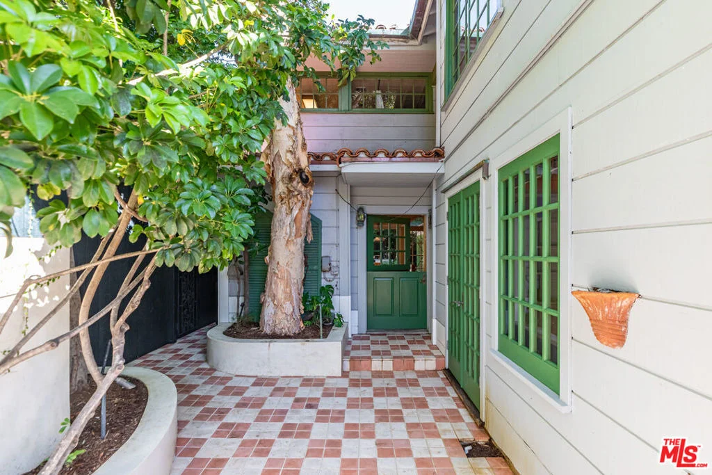 Photo of 23441 Malibu Colony Road