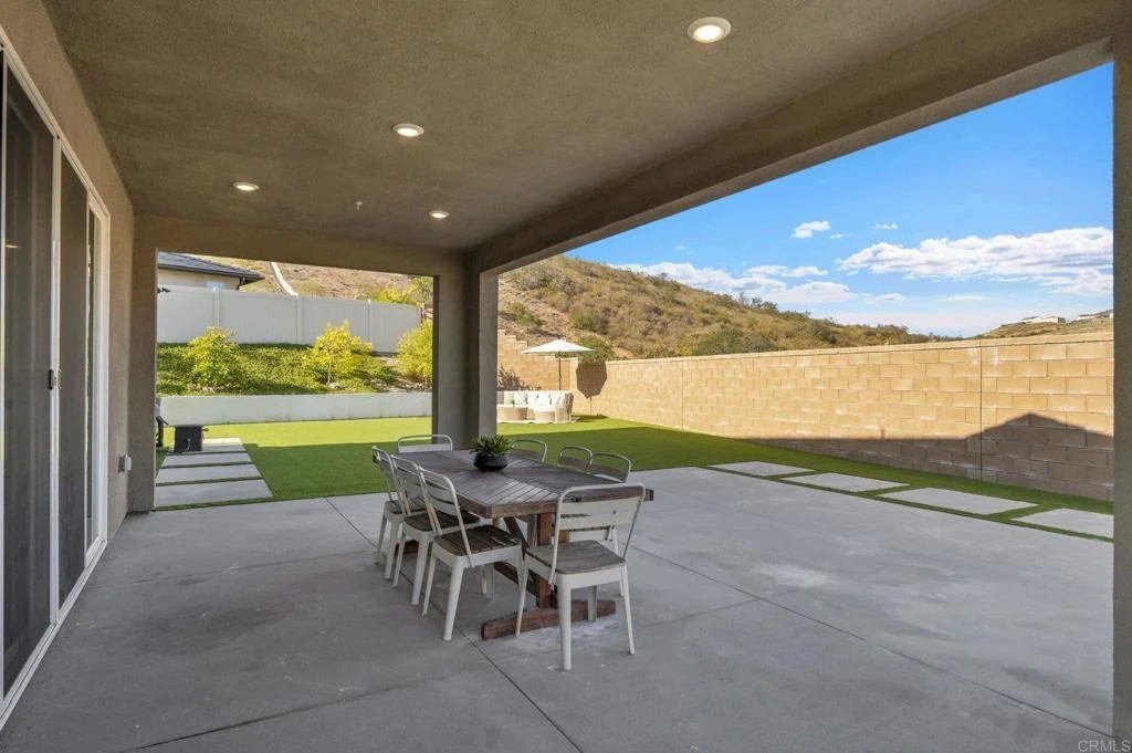 Photo of 916 Lindbergh Drive