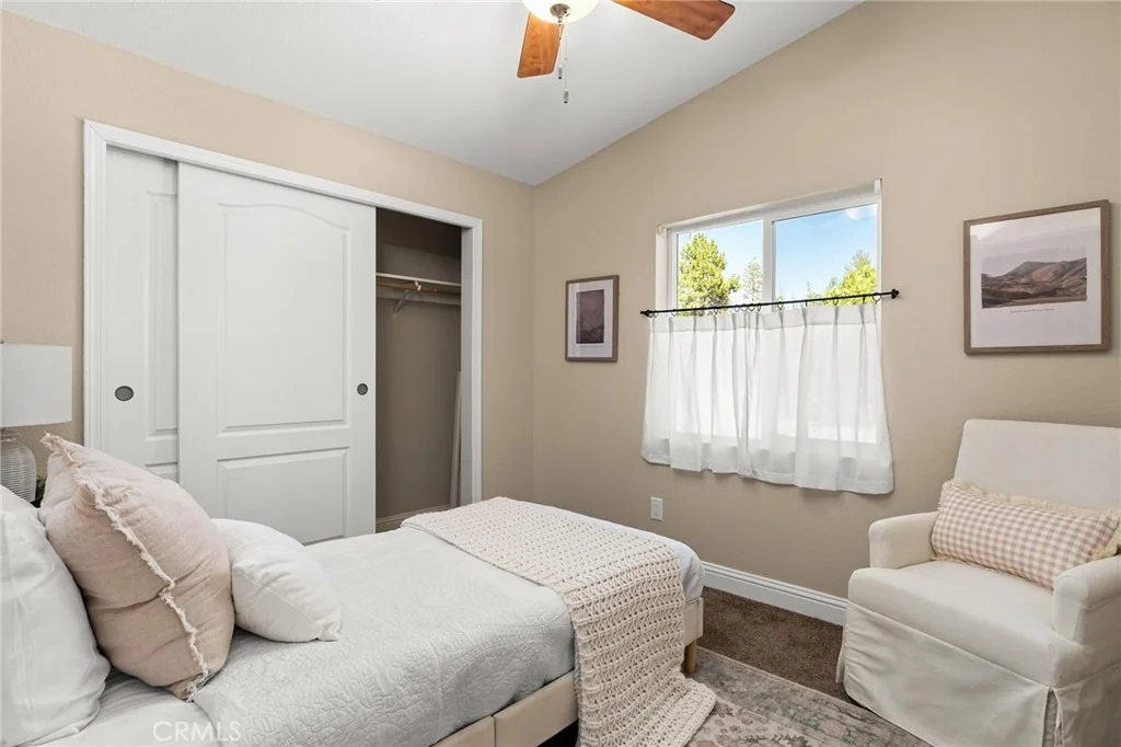 Photo of 5492 Edgewood Lane