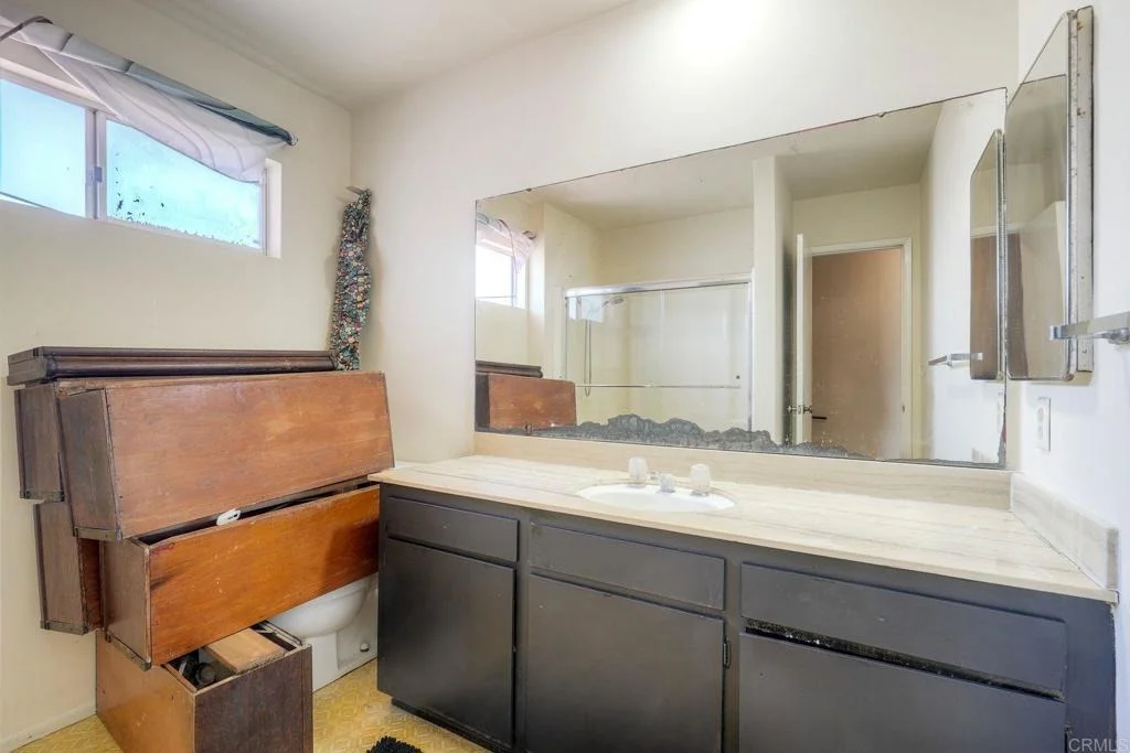 Photo of 2302 Greenbrier Drive