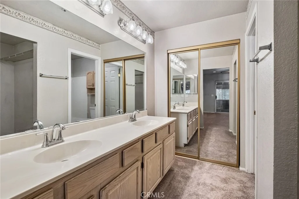 Photo of 10925 Buttonwood