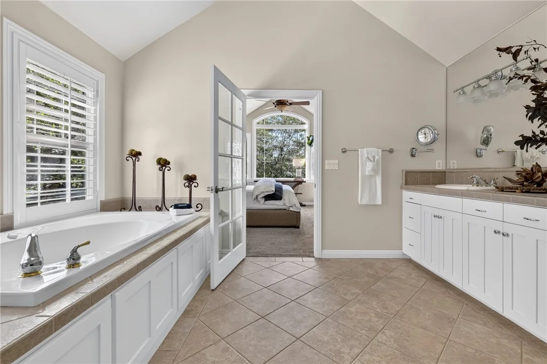 Photo of 28462 North Bay Road