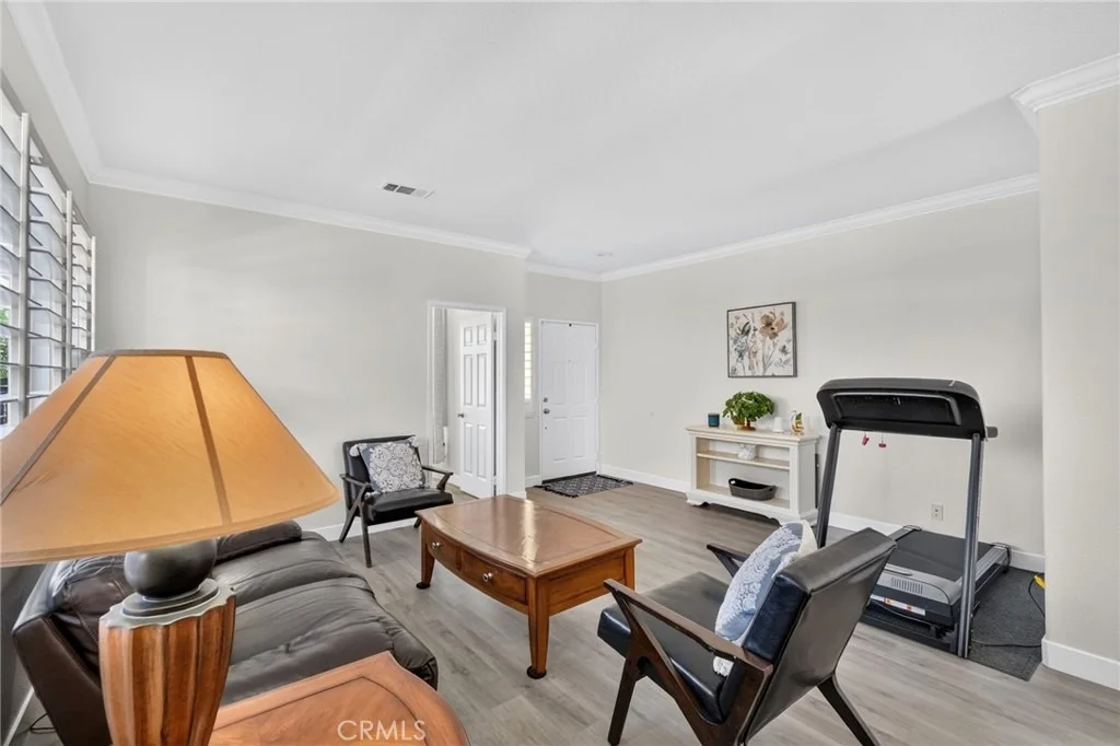 Photo of 41211 Pine Tree
