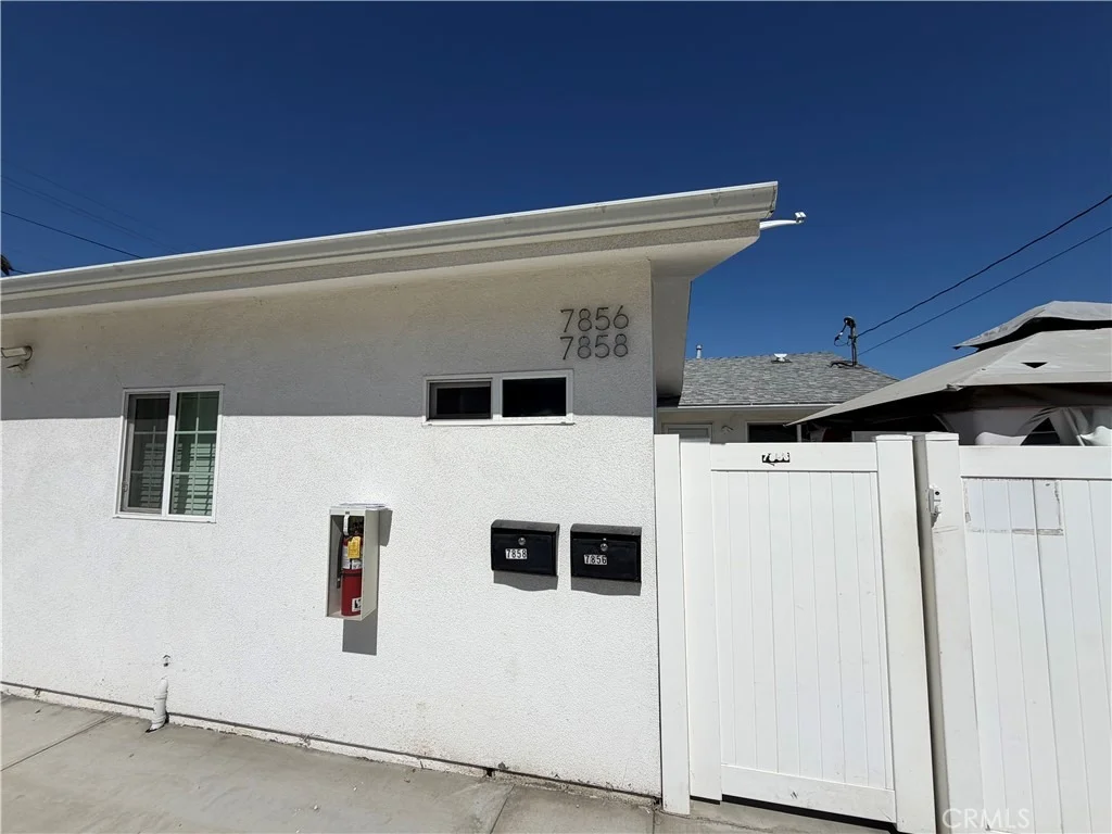 Photo of 7856 Ledge