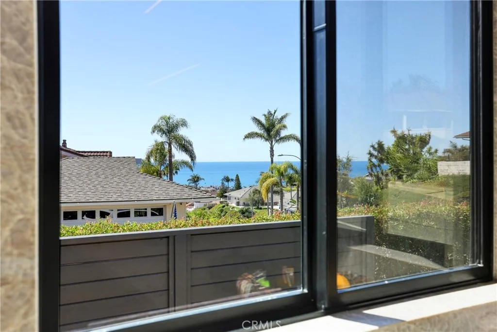 Photo of 408 Avenida Presidio