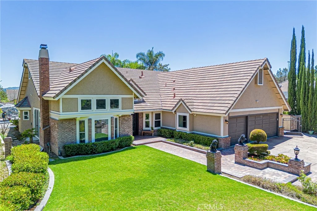 Photo of 22260 Starlight Drive