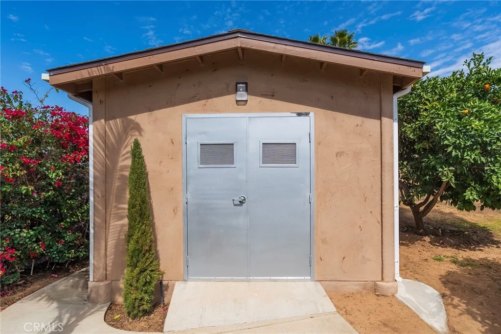 Photo of 2740 Los Alisos Drive