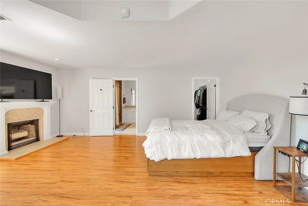 Photo of 750 Jericho