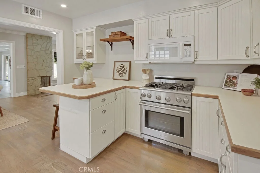 Photo of 1006 N Cornell