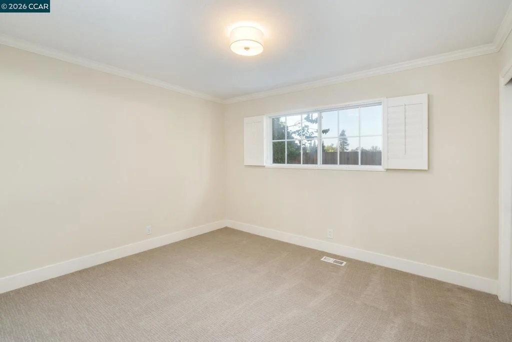 Photo of 178 Paraiso Drive