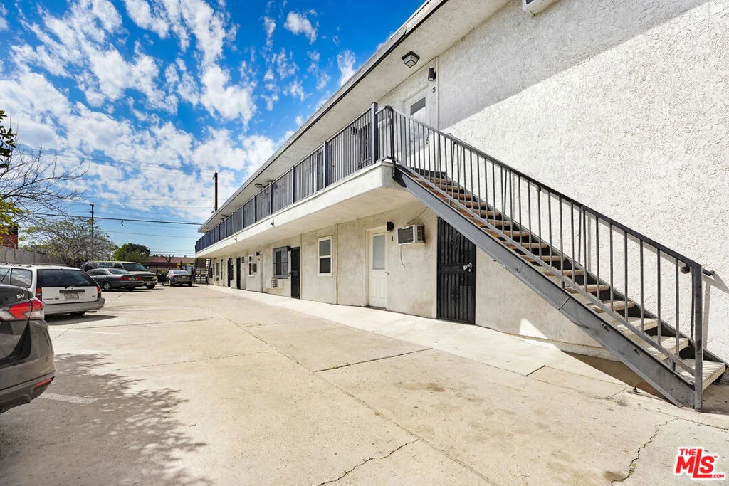 Photo of 12602 Correnti Street