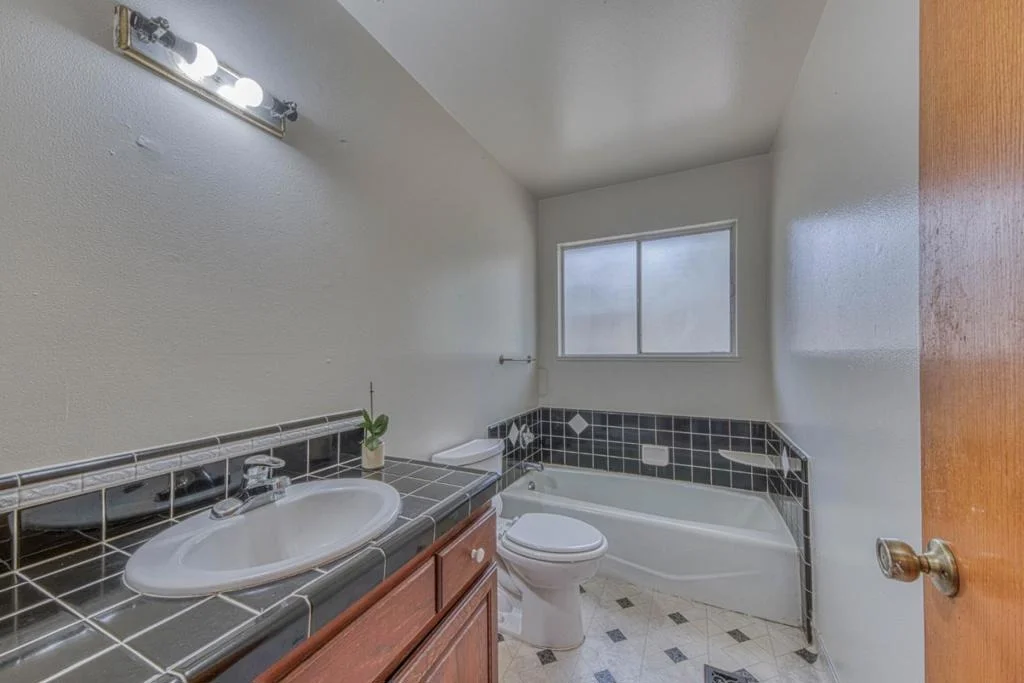 Photo of 17742 Berta Canyon Road