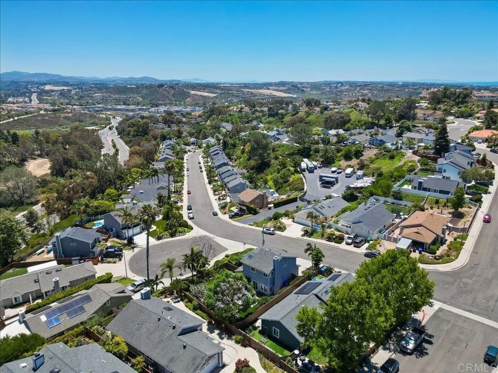 Photo of 1806 Palisades Drive