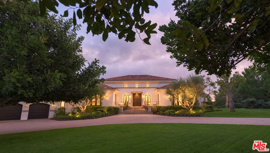 Photo of 6110 Merritt Drive