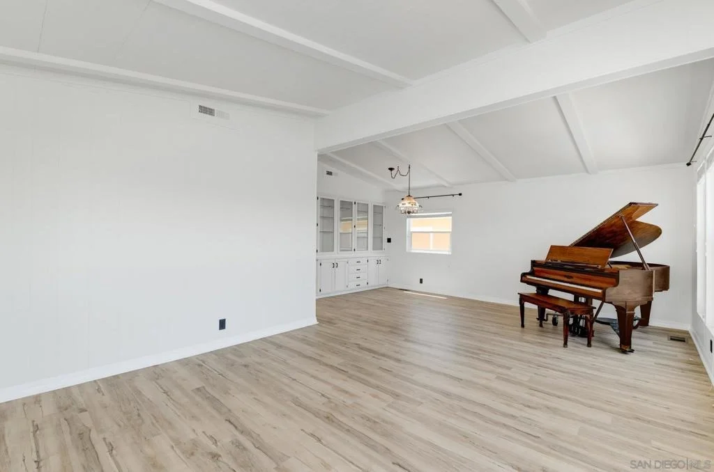 Photo of 1486 Puritan