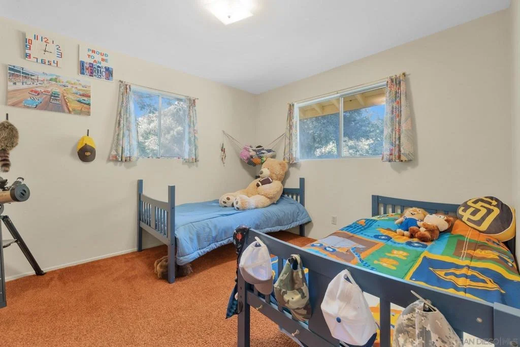 Photo of 2816 Heliotrope Dr