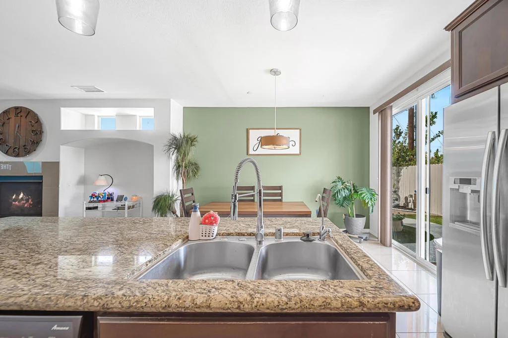 Photo of 52520 Avenida Herrera