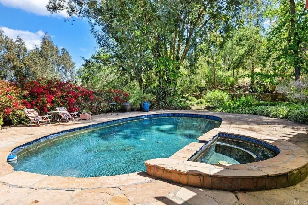 Photo of 29560 Lilac Road
