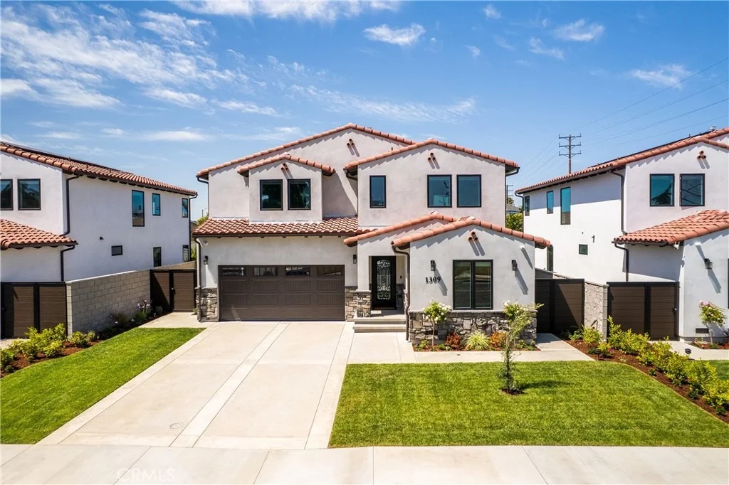 Photo of 1309 Oakheath Dr