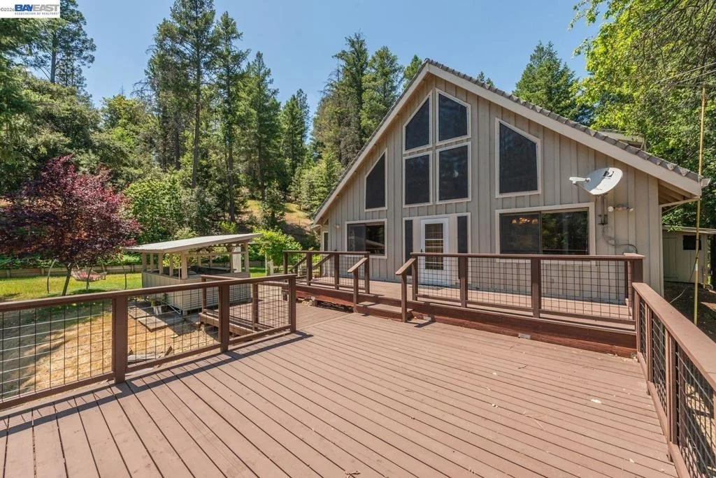 Photo of 891 Salt Flat Rd