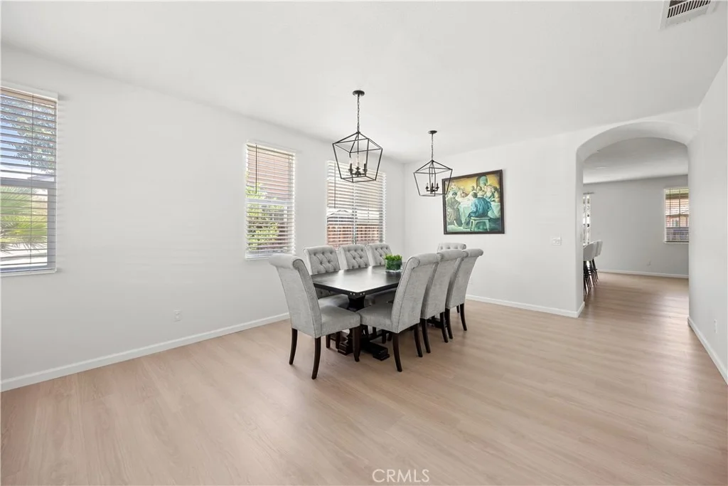 Photo of 29305 Fall River