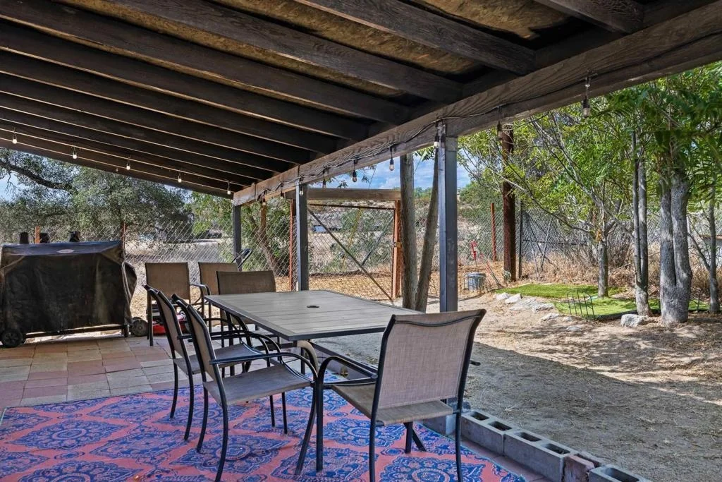 Photo of 2156 Ruby