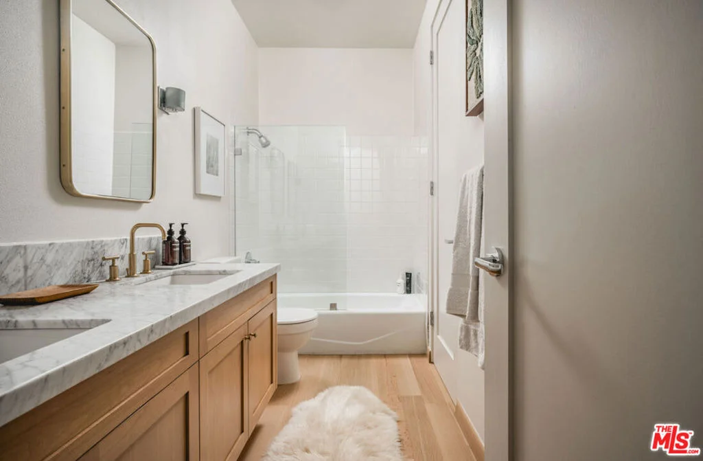 Photo of 315 Calle Elegante